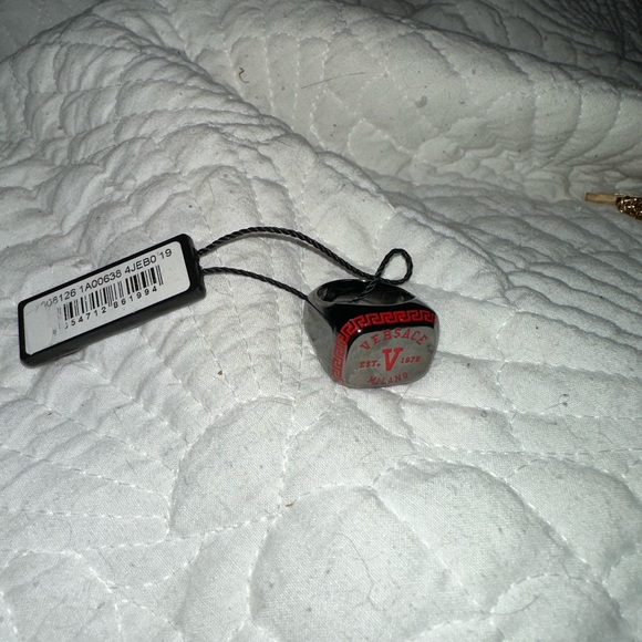 Versace Ring - Picture 3 of 3